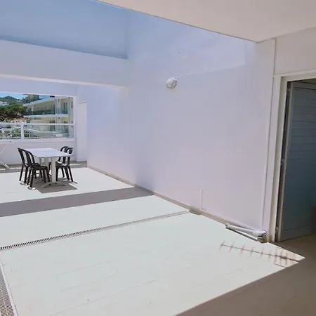 Sunrise Beach Apts.