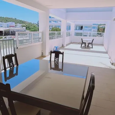 Apartament Sunrise Beach Apts.