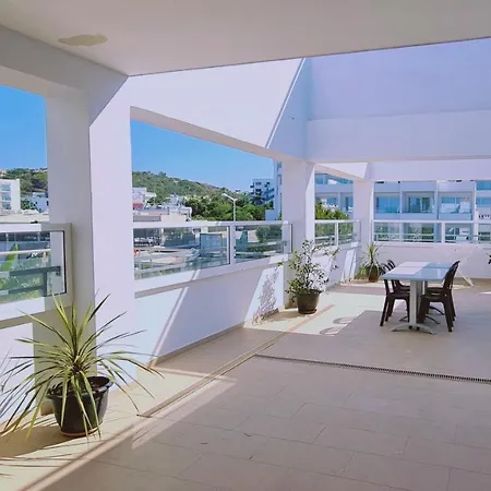 Apartament Sunrise Beach Apts.