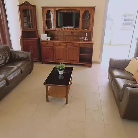 Sunrise Beach Apts. * Protaras